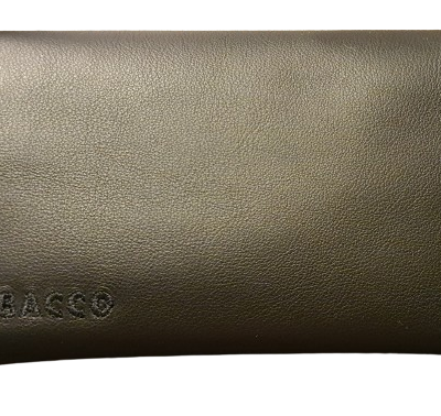 Kožna torbica za duvan sa posebnim pregradama za pribor